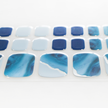 画像をギャラリービューアに読み込む, "ネイル ジェルネイルシール ジェルネイル セルフネイル
フットネイル ペディキュア サマーネイル 夏 水に強い 立体感 デザインネイル
青 ブルー グラデーション シルバー ラインデザイン マーブル"