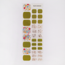画像をギャラリービューアに読み込む, "ネイル ジェルネイルシール ジェルネイル セルフネイル
フットネイル ペディキュア サマーネイル 夏 水に強い 立体感 デザインネイル
オリーブグリーン 緑 シルバーラメ グリッター 花柄 カラフル レトロ"