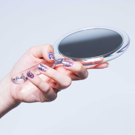 ネイル ジェルネイルシール ジェルネイル セルフネイル
パーティーネイル ミラーネイル グリッター ラメ
上品 華やか オーロラ