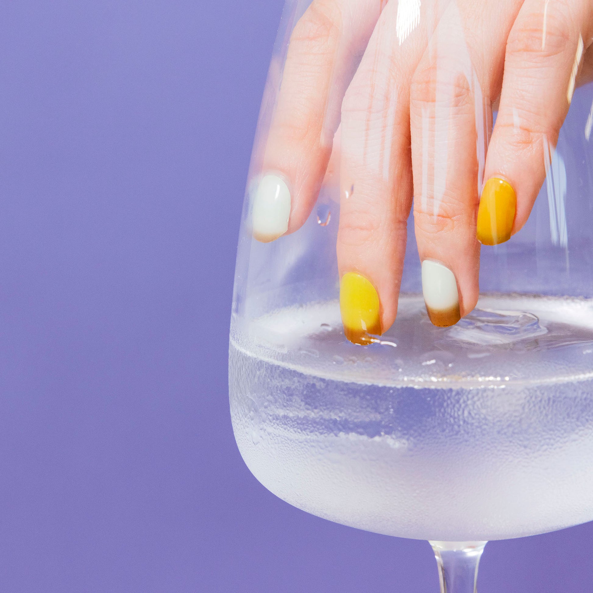 ネイル　ジェルネイルシール　ジェルネイル　セルフネイル
温度　色変　シンプル　遊び心　魔法
カジュアルコーデ　ポップ　個性的　ブラウン　チョコミント　ピスタチオ