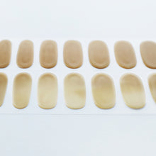 画像をギャラリービューアに読み込む, ネイル　ジェルネイルシール　ジェルネイル　セルフネイル
温度　色変　シンプル　遊び心　魔法
トレンド　淡色　上品　ベージュ　ラテカラー　女子会ネイル
