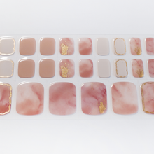 画像をギャラリービューアに読み込む, &quot;ネイル　ジェルネイルシール　ジェルネイル　セルフネイル
フットネイル　ペディキュア　サマーネイル　夏　水に強い　立体感　デザインネイル
ローズピンク　ベージュ　金　ゴールド　ニュアンス　マーブル模様&quot;
