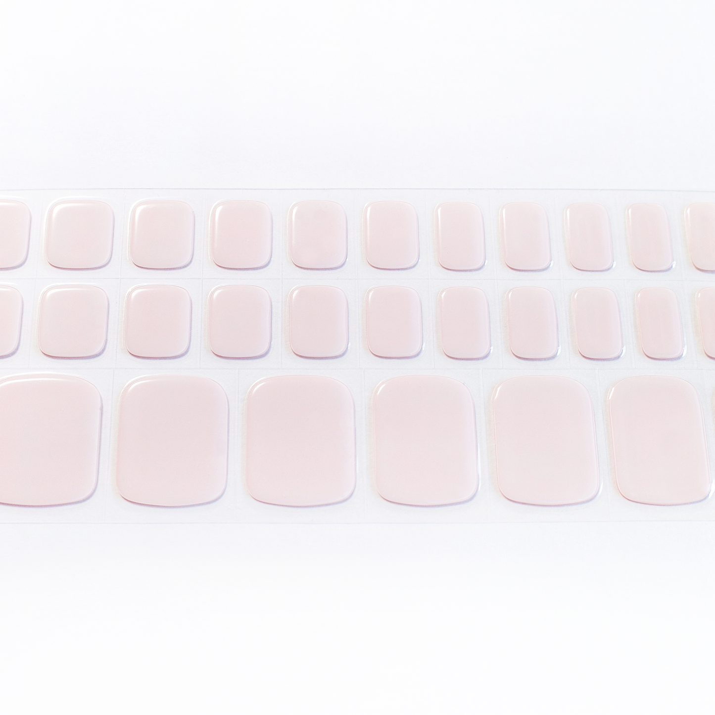 "ネイル　ジェルネイルシール　ジェルネイル　セルフネイル
フットネイル　ペディキュア　サマーネイル　夏　水に強い　立体感　デザインネイル
上品　ピンクベージュ　ツヤ感　清潔感　透明感"