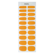 画像をギャラリービューアに読み込む, ネイル　ジェルネイルシール　ジェルネイル　セルフネイル
シンプル　ワンカラーネイル　存在感　推し色　ラッキーカラー　アレンジ
エネルギッシュ　オレンジ　キュート　お出かけネイル
