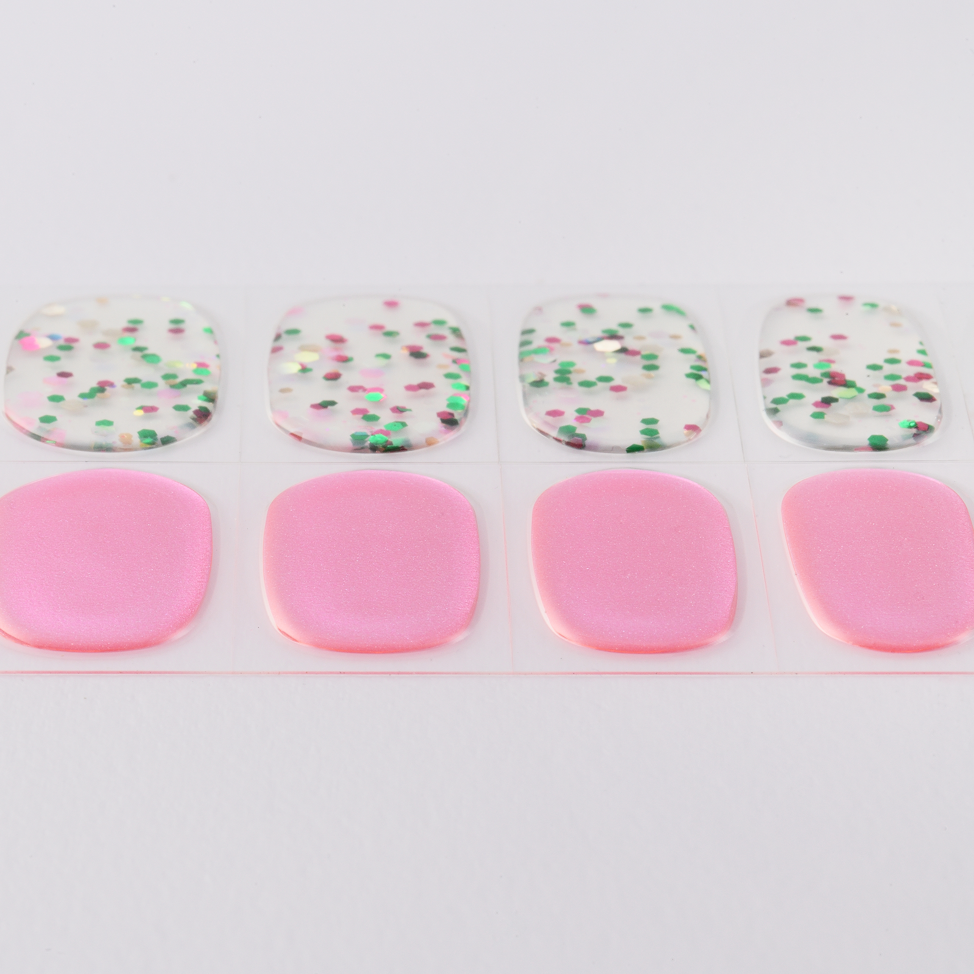 ネイル　ジェルネイルシール　ジェルネイル　セルフネイル
パーティーネイル　ミラーネイル　グリッター　ラメ
甘い　大人　トレンド　ピンク　デート　女子会