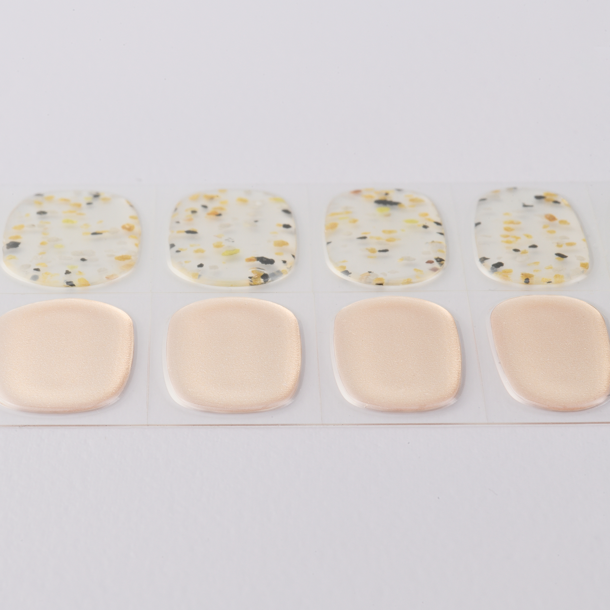 ネイル　ジェルネイルシール　ジェルネイル　セルフネイル
パーティーネイル　ミラーネイル　グリッター　ラメ
ゴージャス　洗練　シャンパン　ゴールド　金